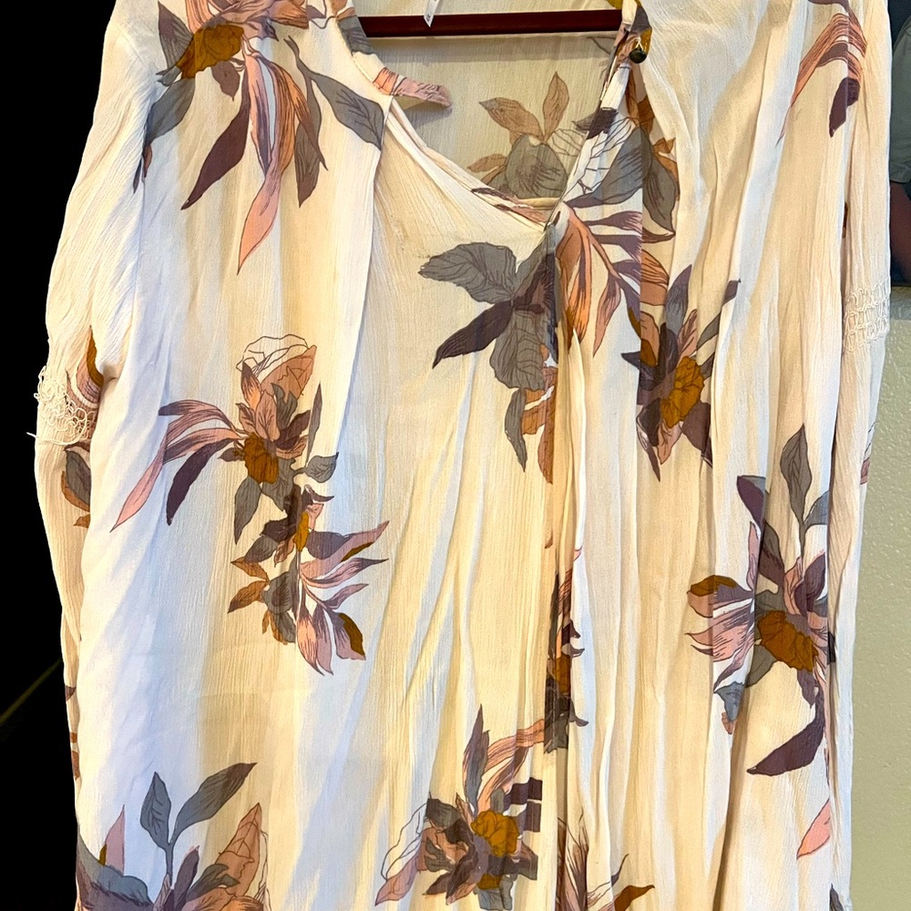 Hardly used free people top